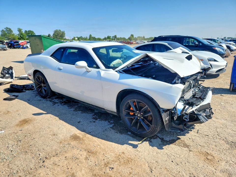 Photo 4 from auction – 2022 DODGE CHALLENGER with VIN 2C3CDZJGXNH218603