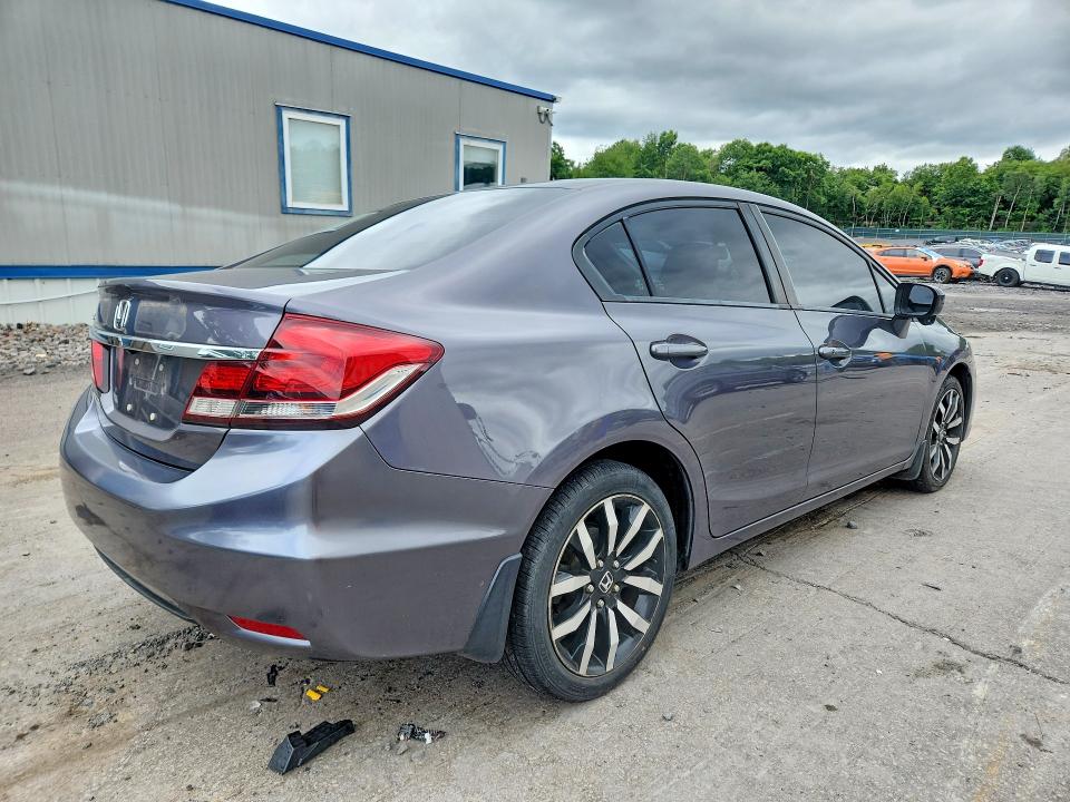 Photo 3 from auction – 2014 HONDA CIVIC with VIN 19XFB2F92EE247752