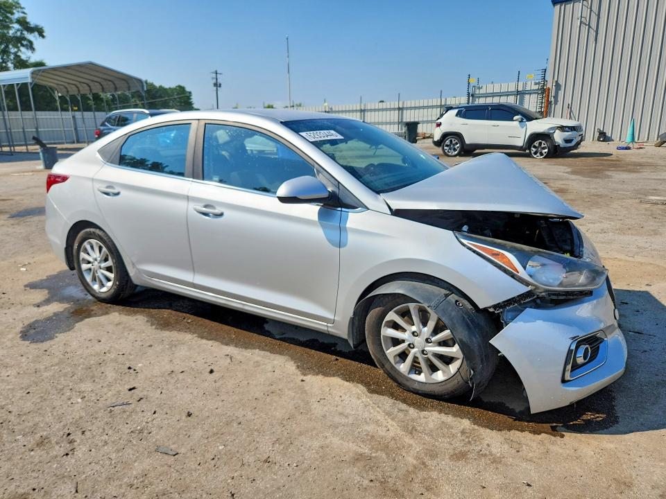 Photo 4 from auction – 2019 HYUNDAI ACCENT with VIN 3KPC24A32KE061707