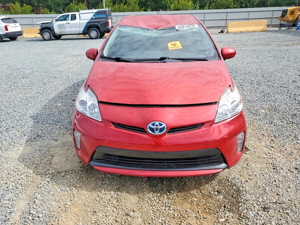 Photo 5 from auction – 2015 TOYOTA PRIUS with VIN JTDKN3DU7F1923619