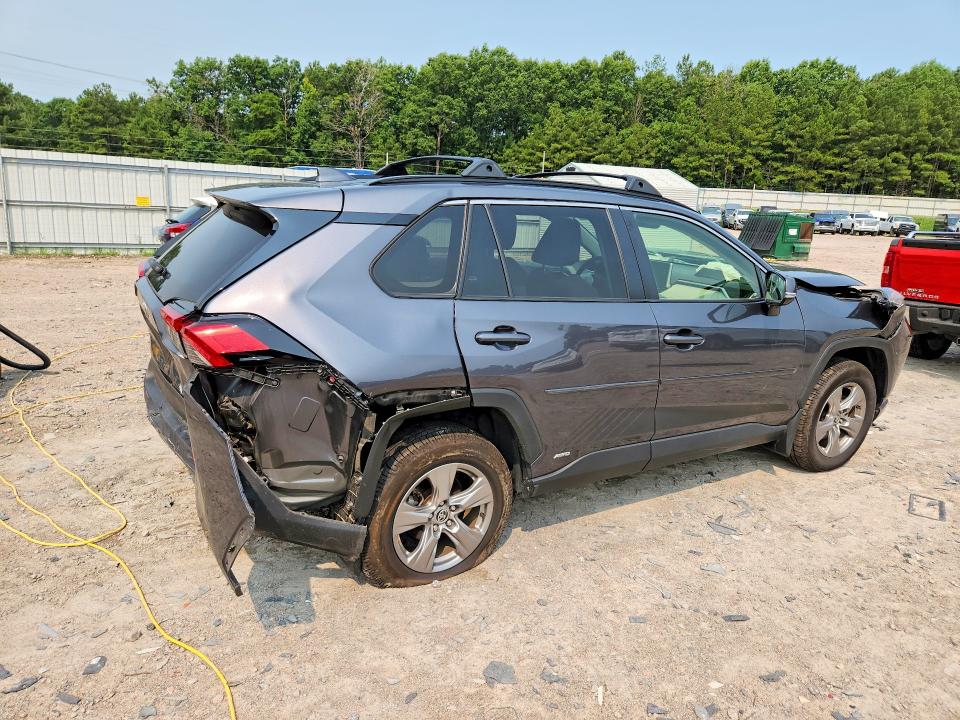 Photo 3 from auction – 2023 TOYOTA RAV4 HYBRID with VIN JTMRWRFV5PD188093
