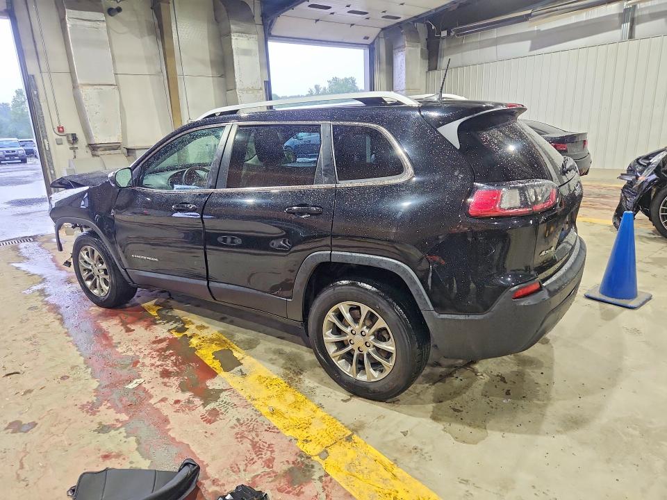 Photo 2 from auction – 2019 JEEP CHEROKEE with VIN 1C4PJMLBXKD427200