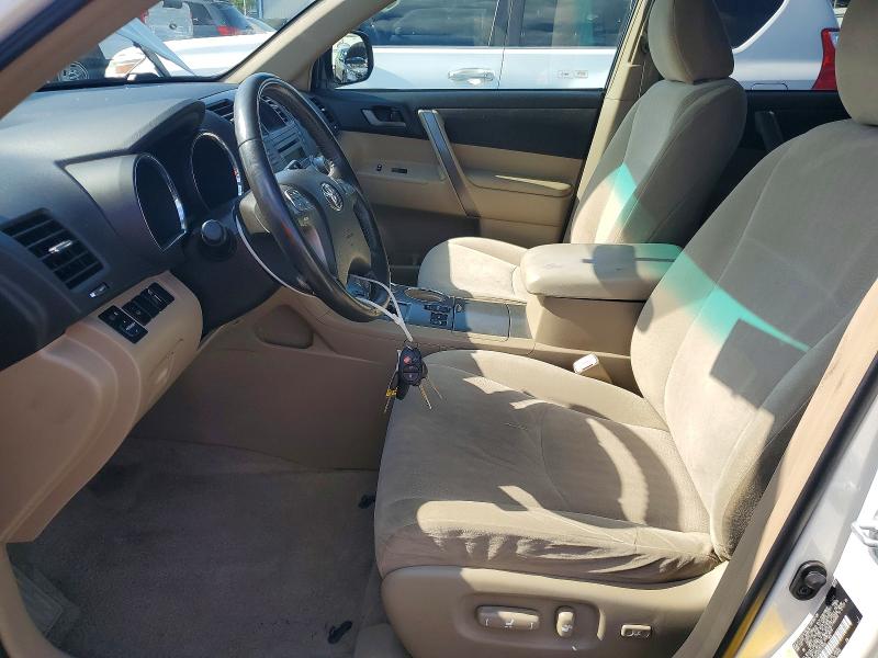 Photo 7 from auction – 2008 TOYOTA HIGHLANDER with VIN JTEES43A882010945