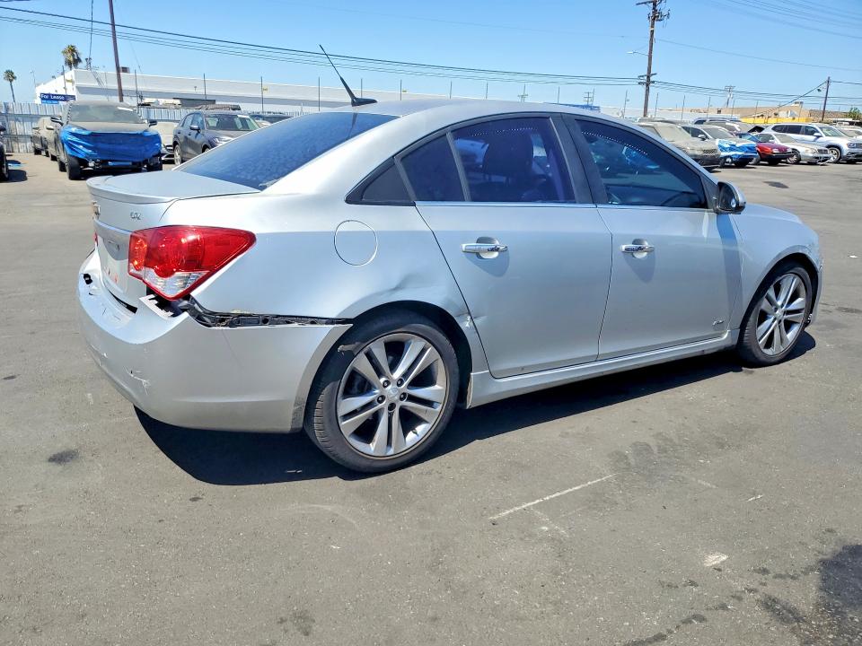 Photo 3 from auction – 2013 CHEVROLET CRUZE with VIN 1G1PG5SB9D7102828