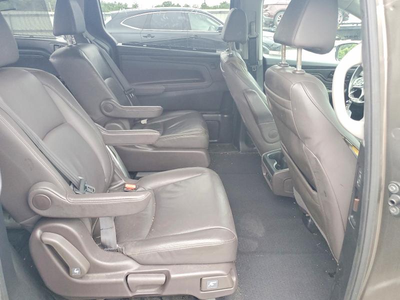 Photo 11 from auction – 2018 HONDA ODYSSEY with VIN 5FNRL6H86JB065496