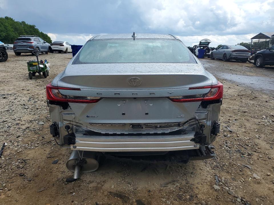 Photo 6 from auction – 2026 TOYOTA CAMRY with VIN 4T1DAACK0TU900049