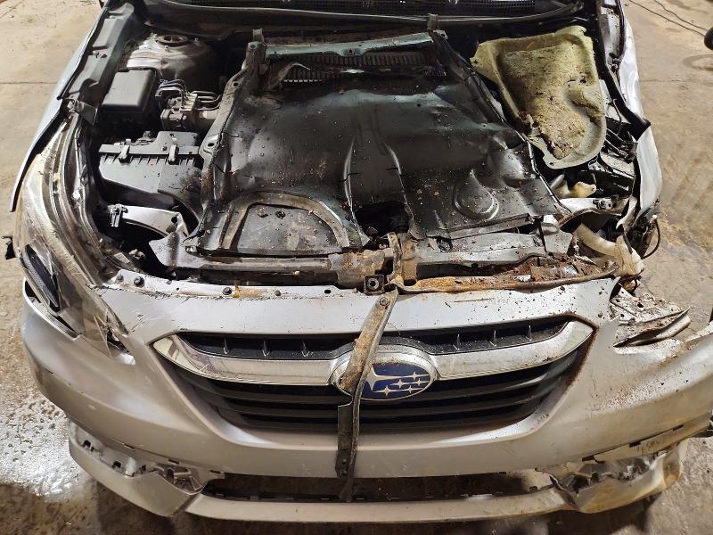 Photo 11 from auction – 2022 SUBARU LEGACY with VIN 4S3BWGN69N3010173