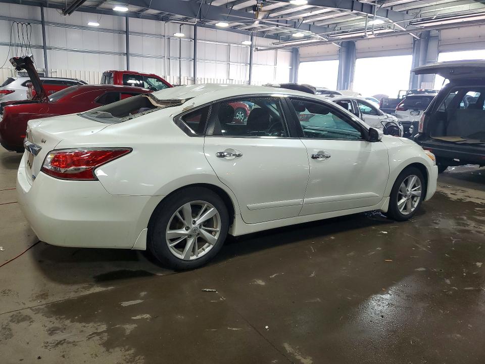 Zdjęcie 3 z aukcji – 2014 NISSAN ALTIMA z VIN 1N4AL3APXEC416724