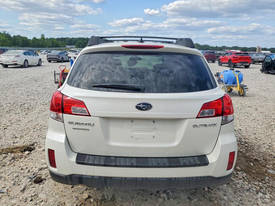 Photo 6 from auction – 2014 SUBARU OUTBACK with VIN 4S4BRCCC2E3265381