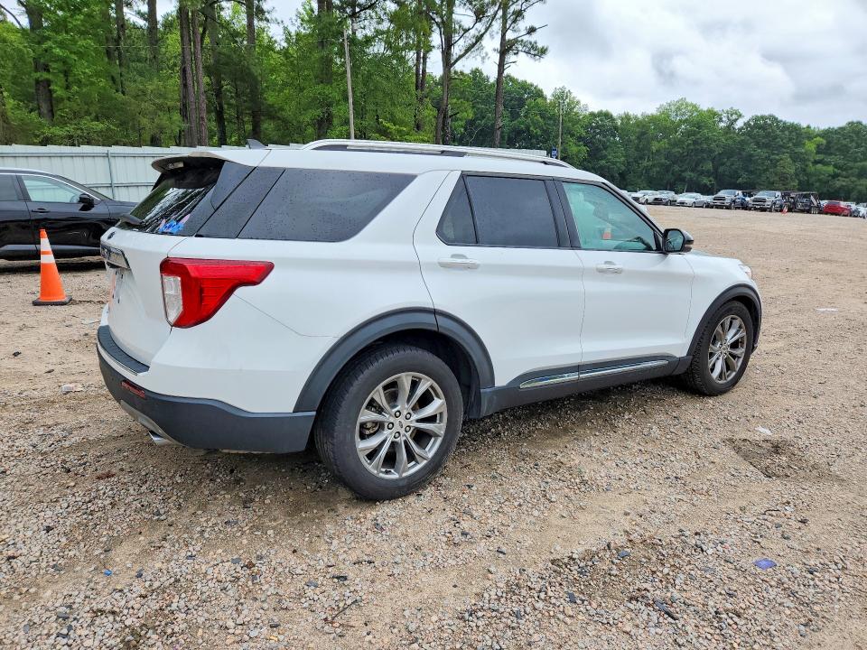 Photo 3 from auction – 2022 FORD EXPLORER with VIN 1FMSK7FH9NGA54707