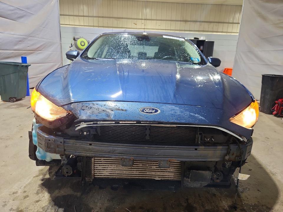 Photo 5 from auction – 2019 FORD FUSION with VIN 3FA6P0T9XKR253626
