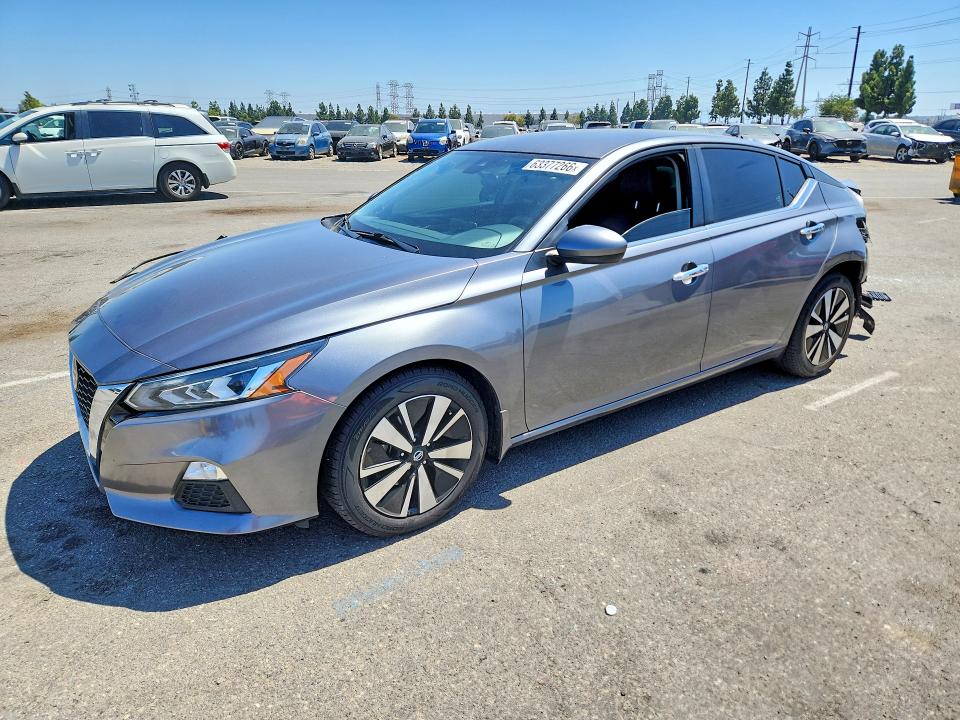 NISSAN ALTIMA 2022 with VIN 1N4BL4DV2NN371397 - Photo from auction