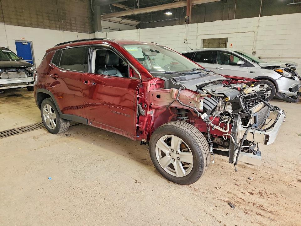 Photo 4 from auction – 2022 JEEP COMPASS with VIN 3C4NJDBB7NT124060