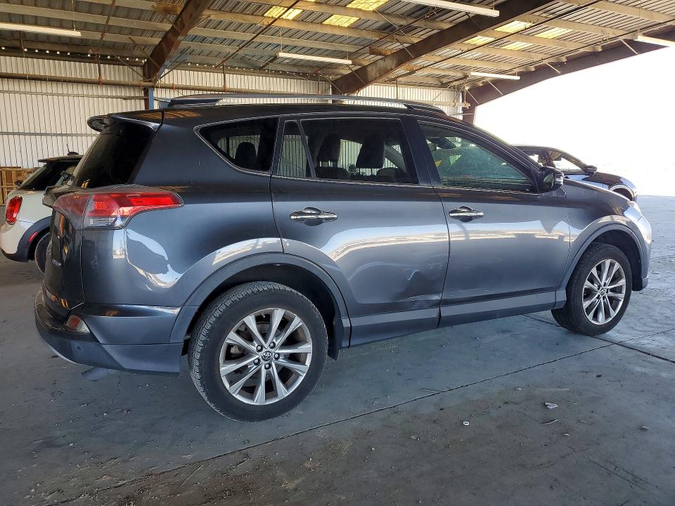Photo 3 from auction – 2017 TOYOTA RAV4 with VIN JTMYFREV6HD095128