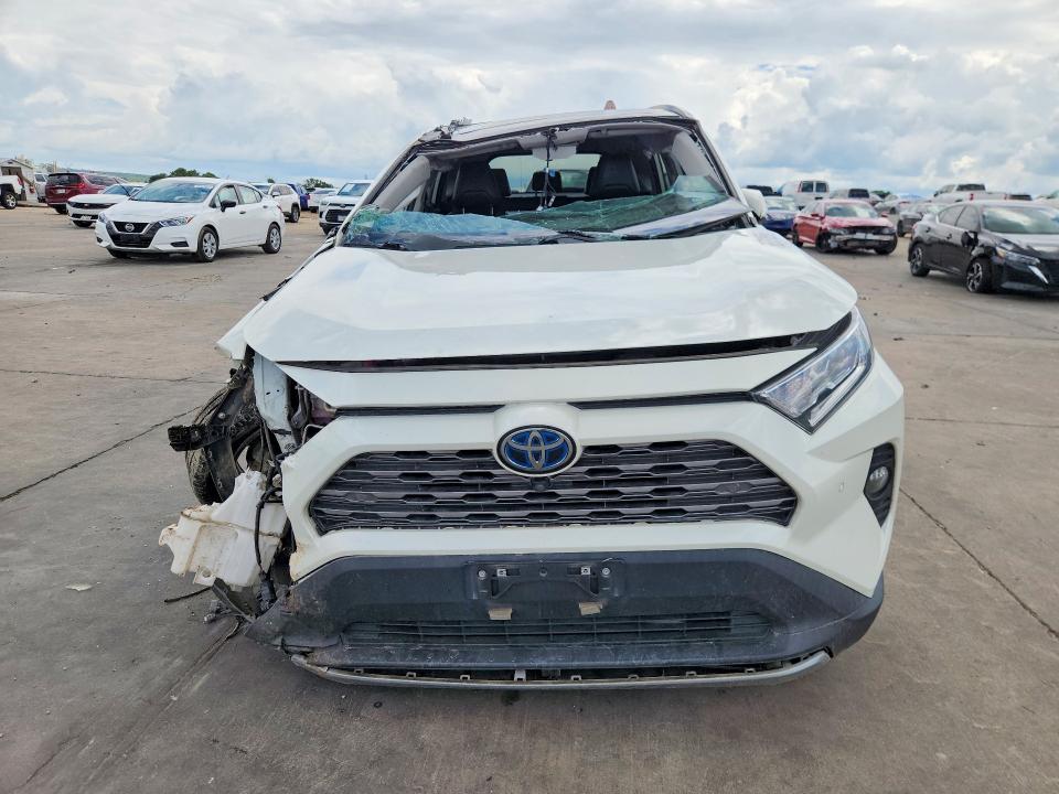 Photo 5 from auction – 2021 TOYOTA RAV4 with VIN 4T3D6RFVXMU057623