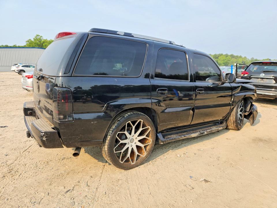 Photo 3 from auction – 2005 CADILLAC ESCALADE with VIN 1GYEK63N85R139915