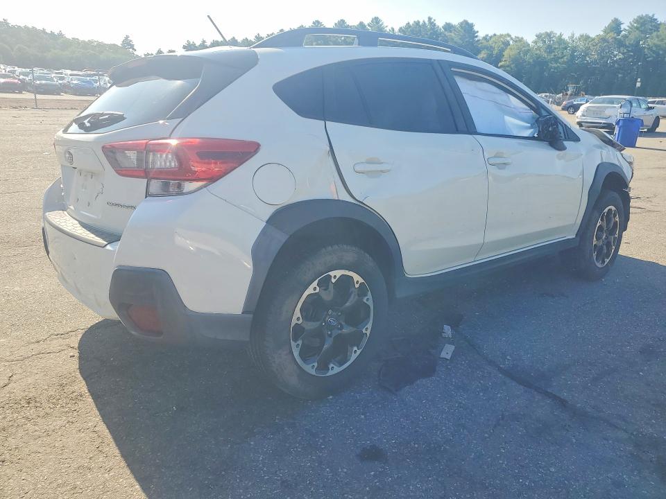 Photo 3 from auction – 2021 SUBARU CROSSTREK with VIN JF2GTABC8M8262215