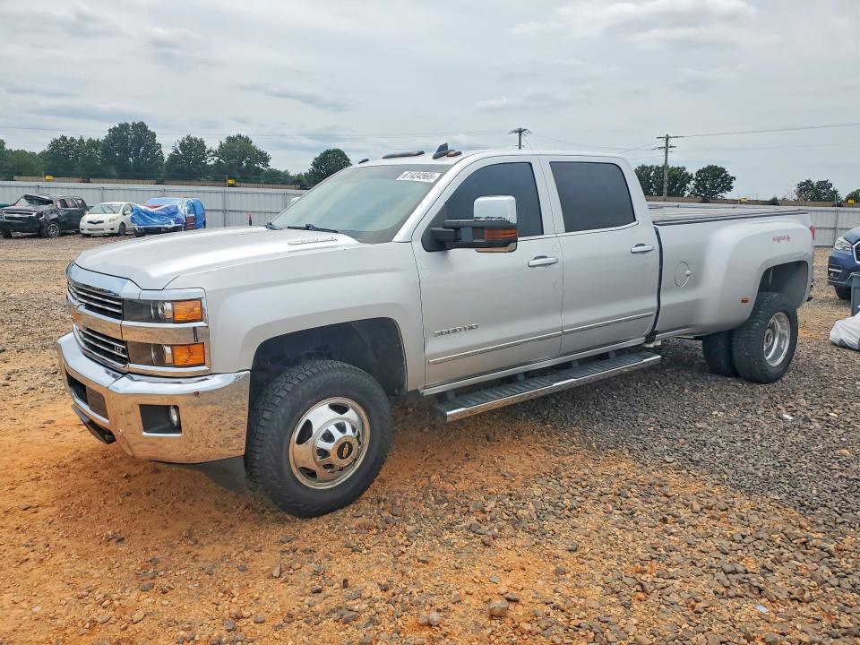 CHEVROLET SILVERADO 2016 with VIN 1GC4K0E86GF192980 - Photo from auction