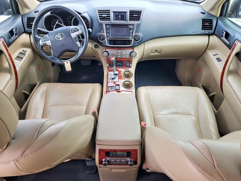 Photo 8 from auction – 2013 TOYOTA HIGHLANDER with VIN 5TDDK3EH4DS194532