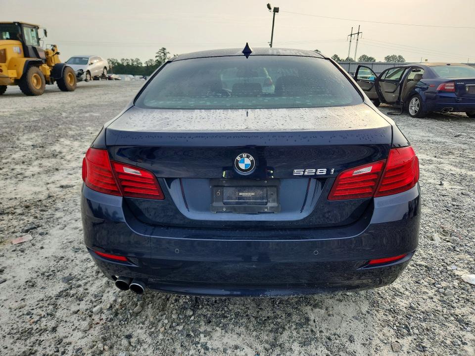 Photo 6 from auction – 2014 BMW 528 with VIN WBA5A5C54ED510839