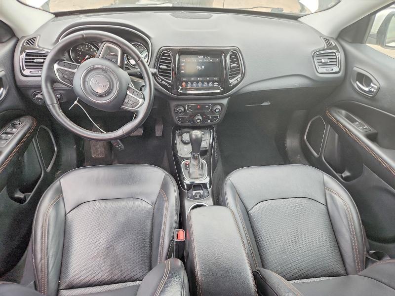 Photo 8 from auction – 2019 JEEP COMPASS with VIN 3C4NJDCB5KT601076