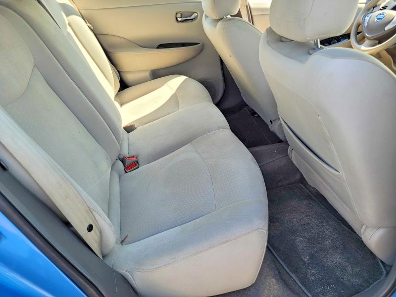 Photo 6 from auction – 2011 NISSAN LEAF with VIN JN1AZ0CP9BT007472