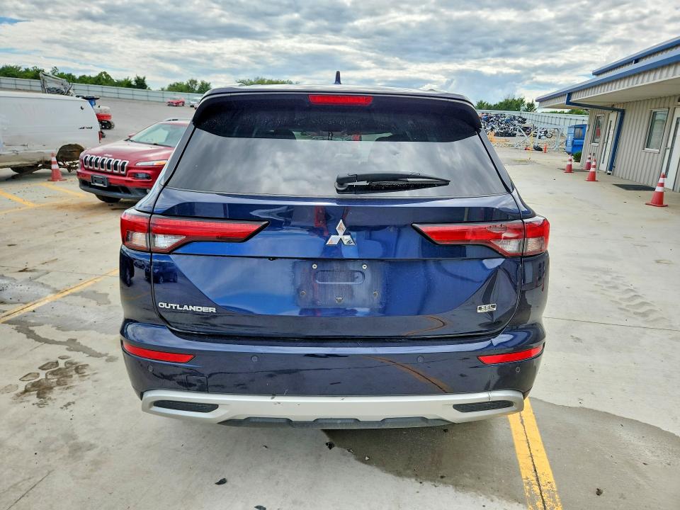 Снимка 6 от търг – 2022 MITSUBISHI OUTLANDER с VIN JA4J4VA80NZ087311