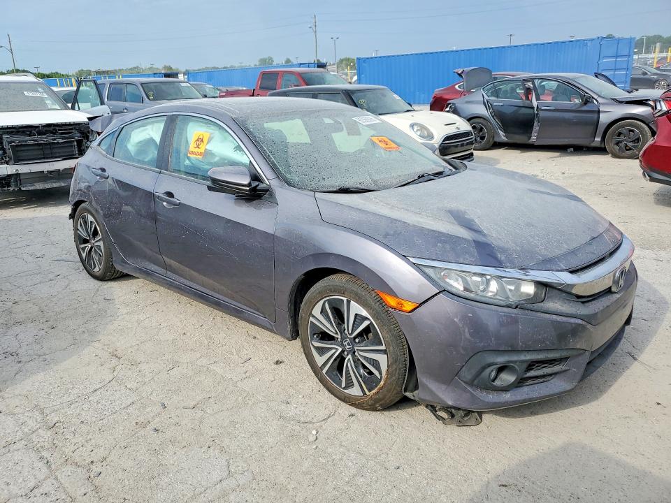 Photo 4 from auction – 2016 HONDA CIVIC with VIN 19XFC1F31GE205160