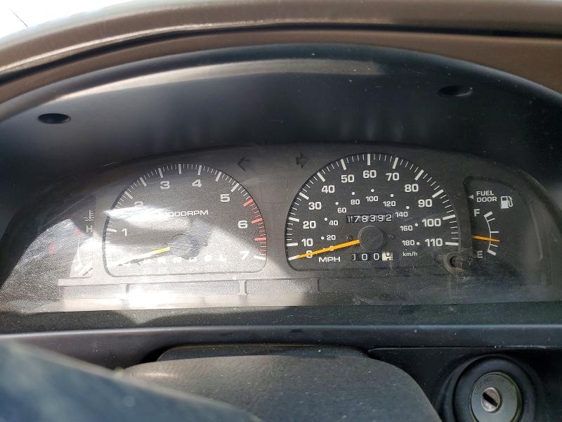 Photo 9 from auction – 1998 TOYOTA 4RUNNER with VIN JT3GM84R3W0025756