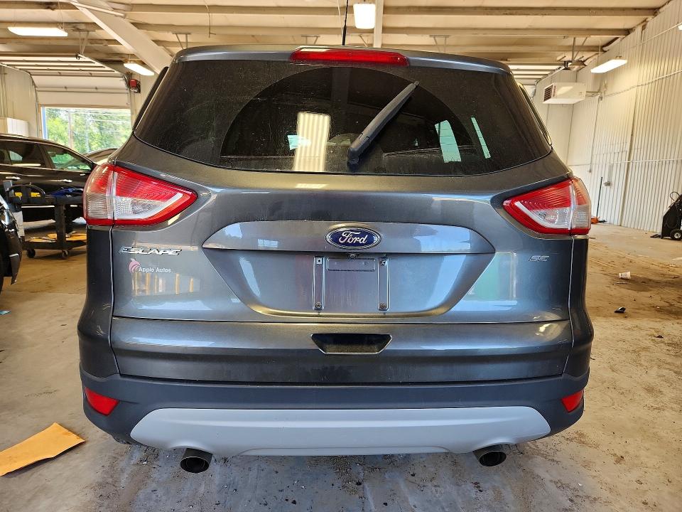 Photo 6 from auction – 2016 FORD ESCAPE with VIN 1FMCU0G74GUC43281