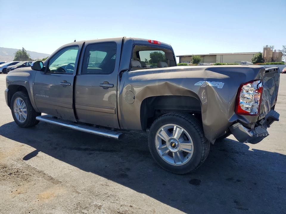 Photo 2 from auction – 2013 CHEVROLET SILVERADO with VIN 3GCPKTE73DG207869