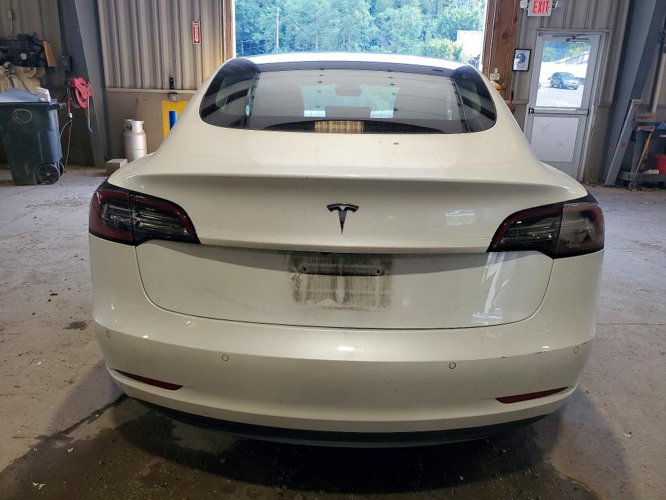 Photo 6 from auction – 2020 TESLA MODEL 3 with VIN 5YJ3E1EAXLF590915