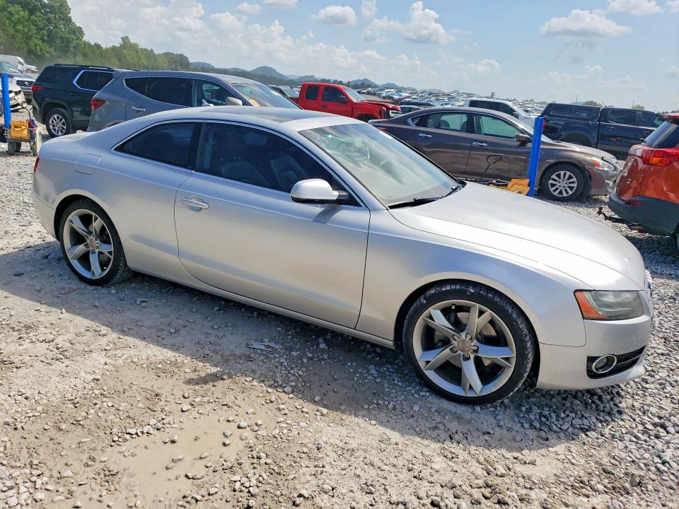 صورة رقم 4 من المزاد - 2011 AUDI A5 مع VIN WAULFAFR0BA067666