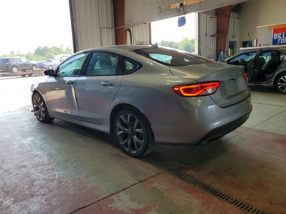 Photo 2 from auction – 2015 CHRYSLER 200 with VIN 1C3CCCDG4FN624140