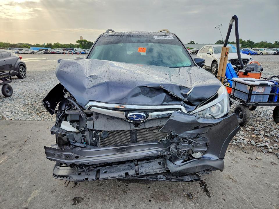 Photo 5 from auction – 2019 SUBARU FORESTER with VIN JF2SKASCXKH525895