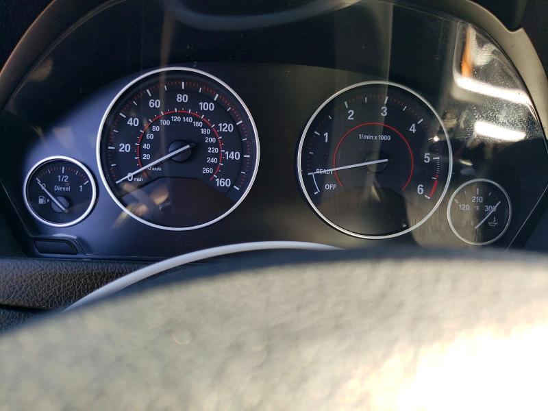 Photo 9 from auction – 2017 BMW 328 with VIN WBA8E5C56HK388762