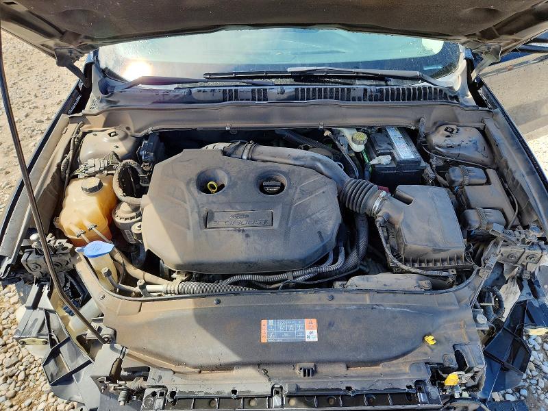 Photo 11 from auction – 2016 FORD FUSION with VIN 3FA6P0K98GR197601
