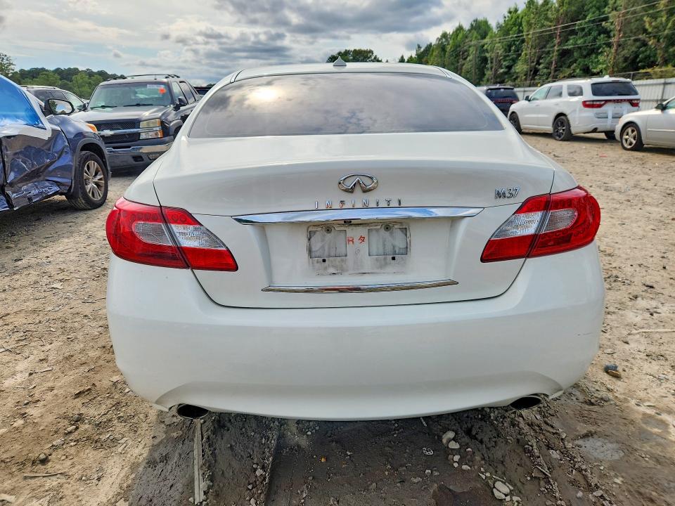 Photo 6 from auction – 2011 INFINITI M37 with VIN JN1BY1AP4BM326787