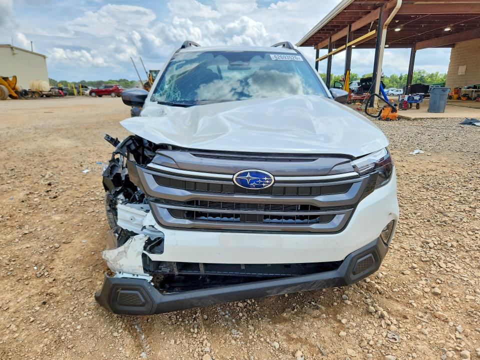 Photo 5 from auction – 2025 SUBARU FORESTER with VIN JF2SLSED5SH440051