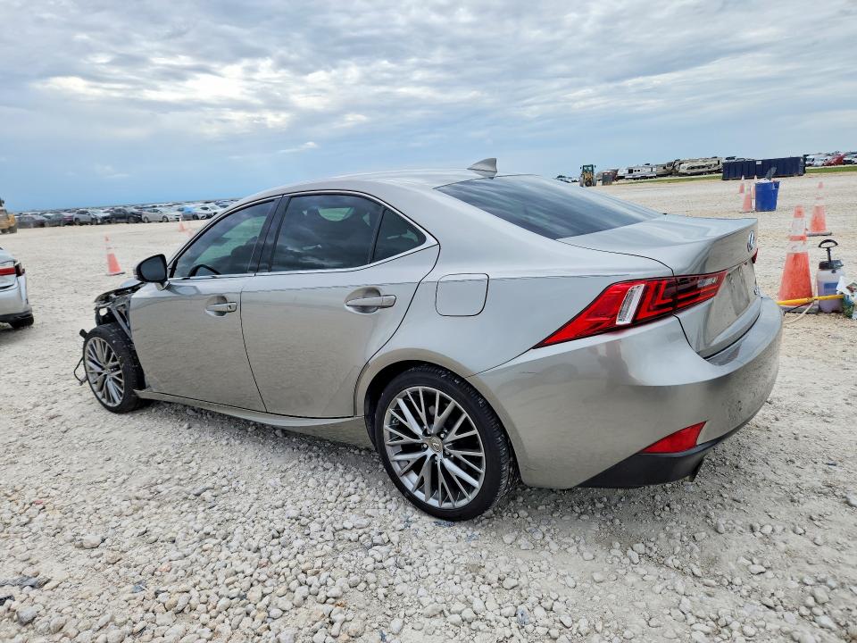 Photo 2 from auction – 2014 LEXUS IS with VIN JTHBF1D23E5042499