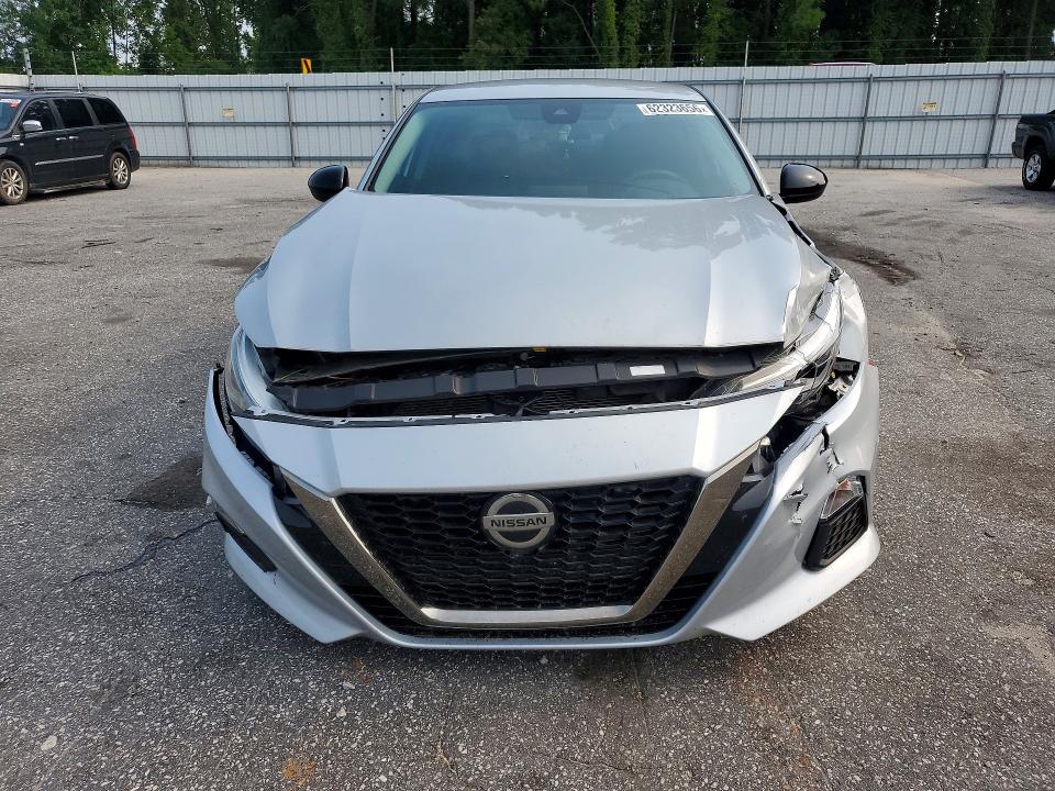 Photo 5 from auction – 2021 NISSAN ALTIMA with VIN 1N4BL4CV4MN420275