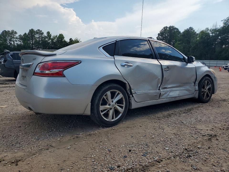 Photo 3 from auction – 2015 NISSAN ALTIMA with VIN 1N4AL3AP6FC589335