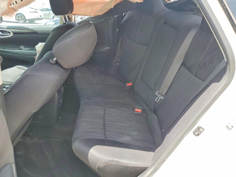 Photo 10 from auction – 2016 NISSAN SENTRA with VIN 3N1AB7AP5GY213757