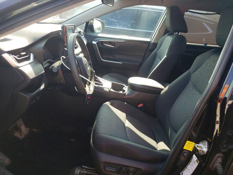 Photo 7 from auction – 2021 TOYOTA RAV4 with VIN 2T3W1RFV4MC133622