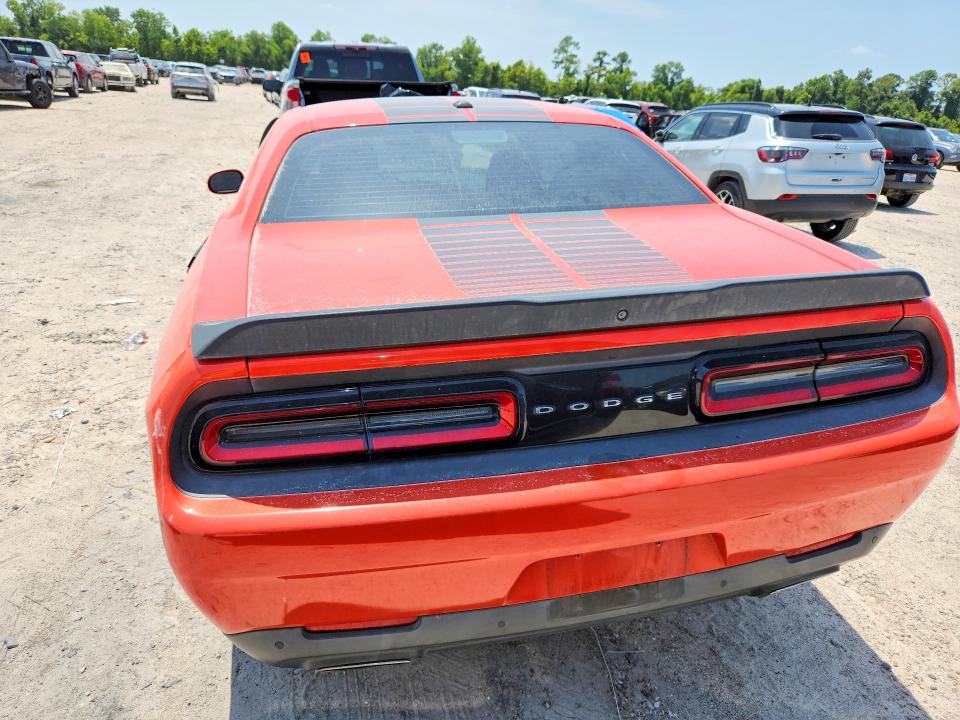 Photo 6 from auction – 2017 DODGE CHALLENGER with VIN 2C3CDZAG3HH527527