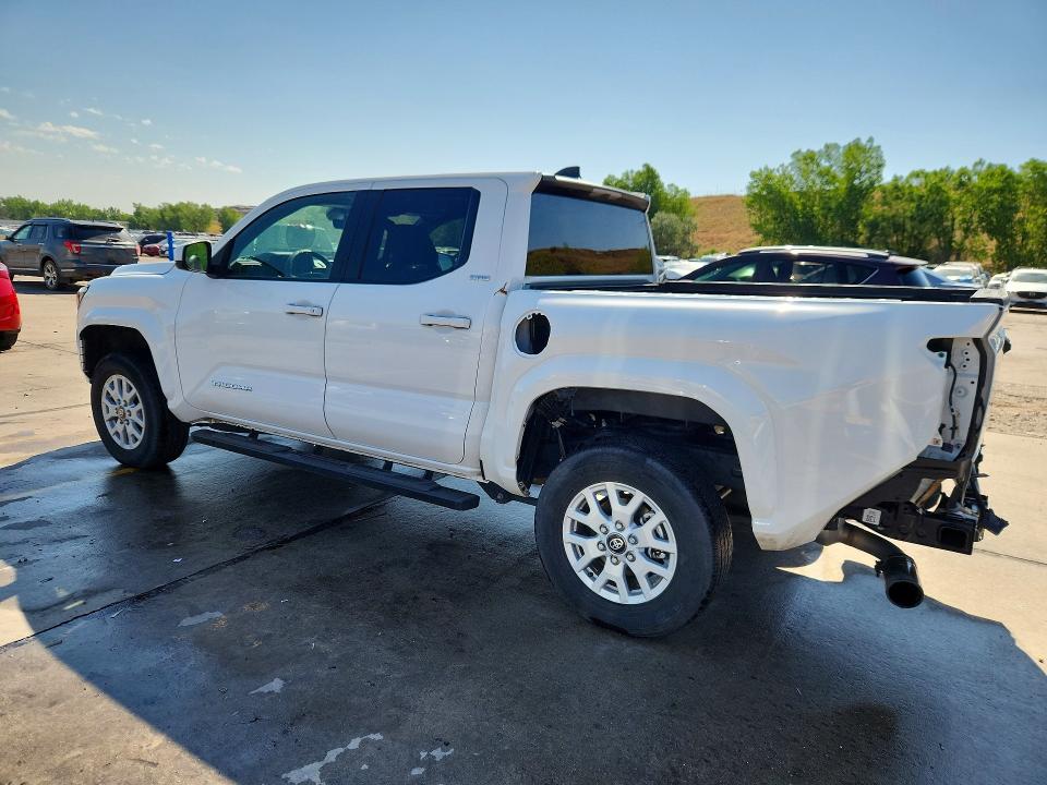 Photo 2 from auction – 2024 TOYOTA TACOMA with VIN 3TMLB5JN2RM083861