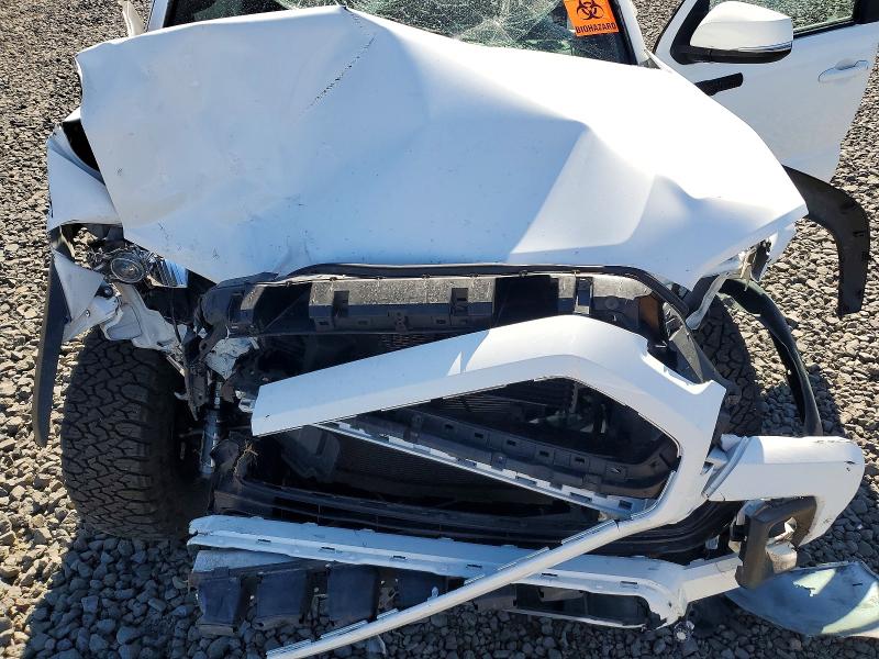 Photo 11 from auction – 2018 TOYOTA TACOMA with VIN 3TMCZ5AN3JM126331