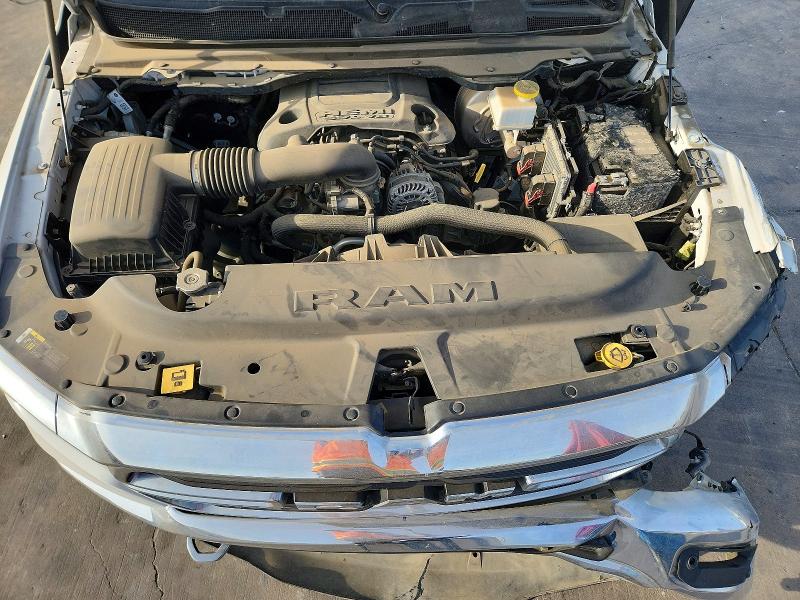 Photo 11 from auction – 2019 RAM 1500 with VIN 1C6RREFT4KN526804