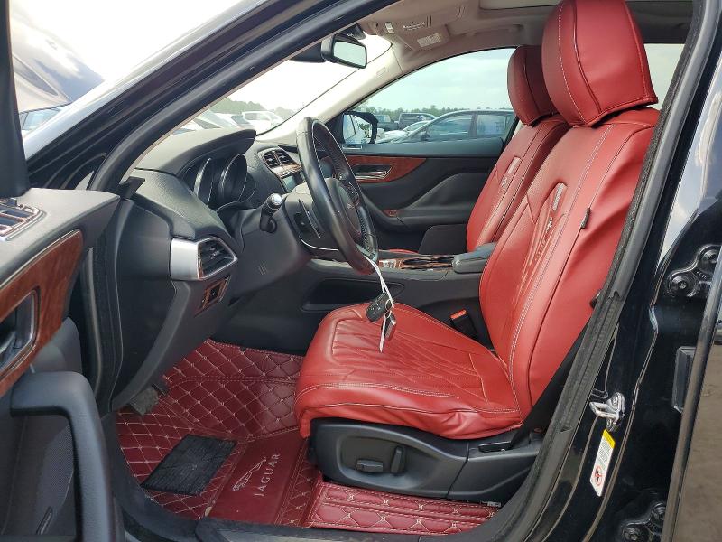 Photo 7 from auction – 2017 JAGUAR F-PACE with VIN SADCS2BVXHA496429