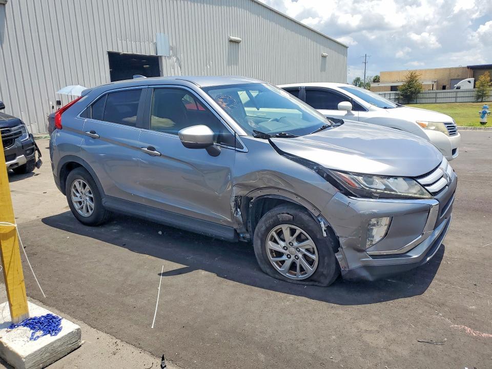 Photo 4 from auction – 2019 MITSUBISHI ECLIPSE CROSS with VIN JA4AT3AA5KZ046209